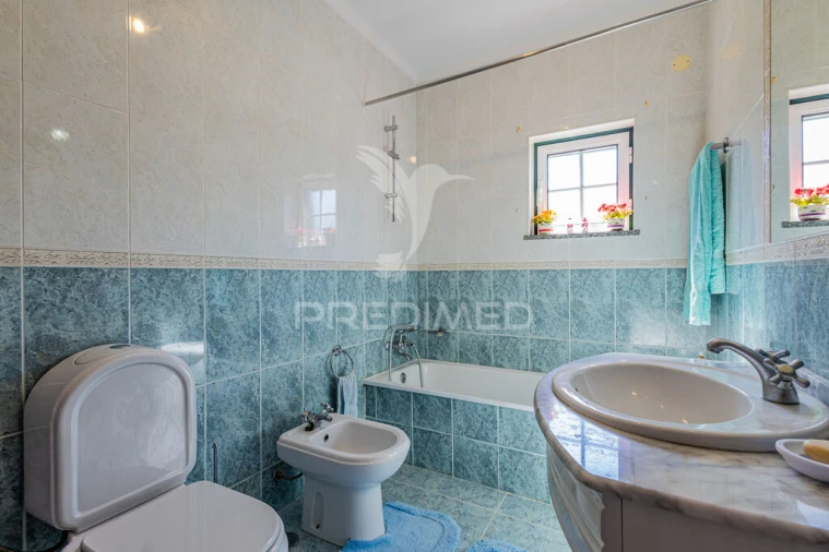 Moradia T5 para Venda em Nossa Senhora da Vila, Nossa Senhora do Bispo e Silveiras Foto 10