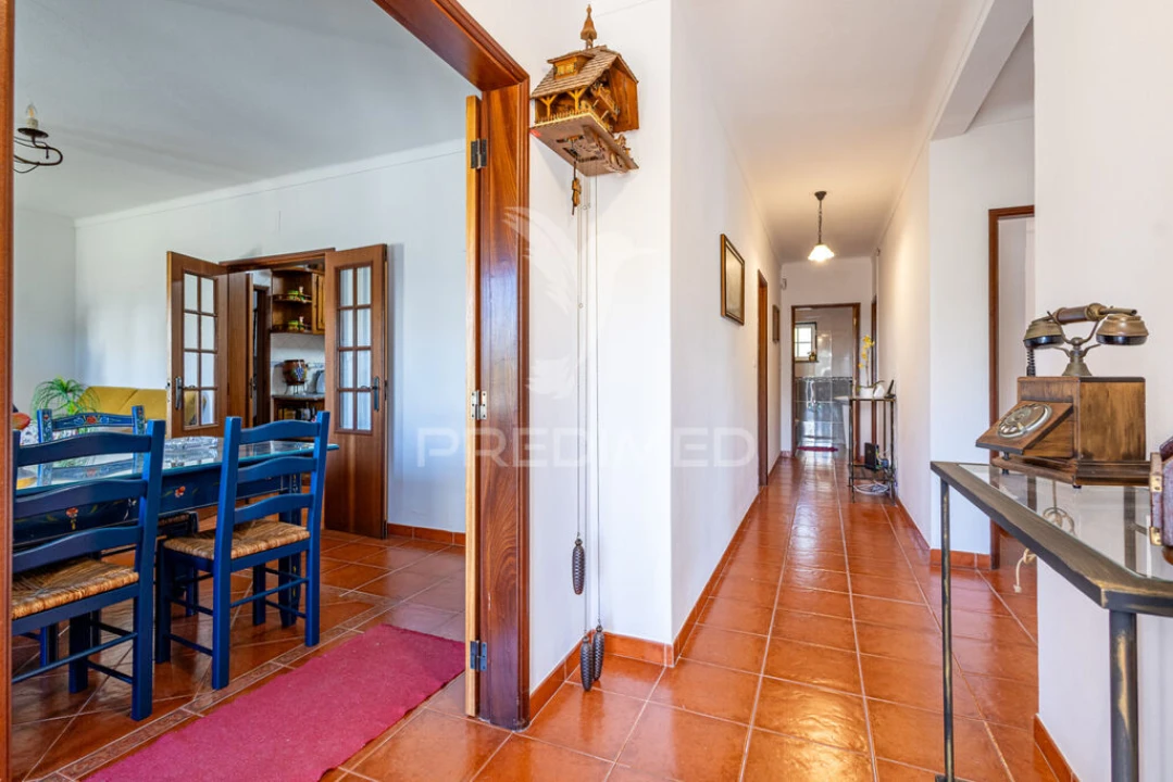 Moradia T5 para Venda em Nossa Senhora da Vila, Nossa Senhora do Bispo e Silveiras Foto 2