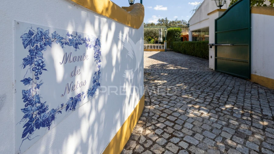 Moradia T5 para Venda em Cortiçadas de Lavre e Lavre