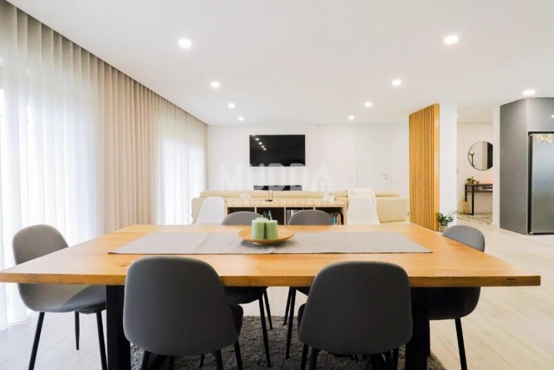 Moradia T3 para Venda em Santa Maria da Feira, Travanca, Sanfins e Espargo Foto 13