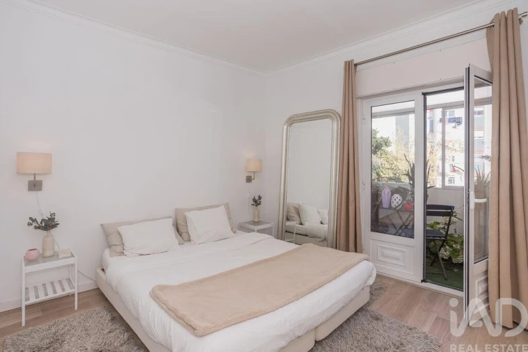 Apartamento T3 para Venda em Ramada e Caneças Foto 14