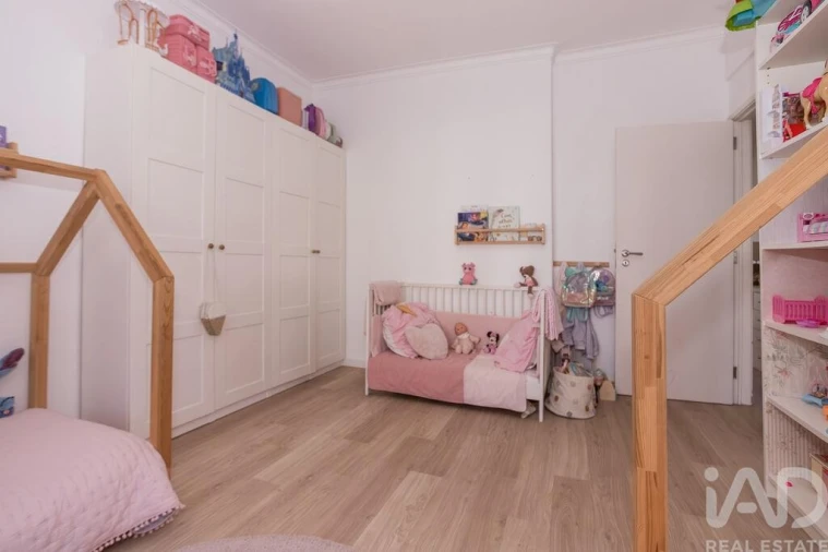 Apartamento T3 para Venda em Ramada e Caneças Foto 23