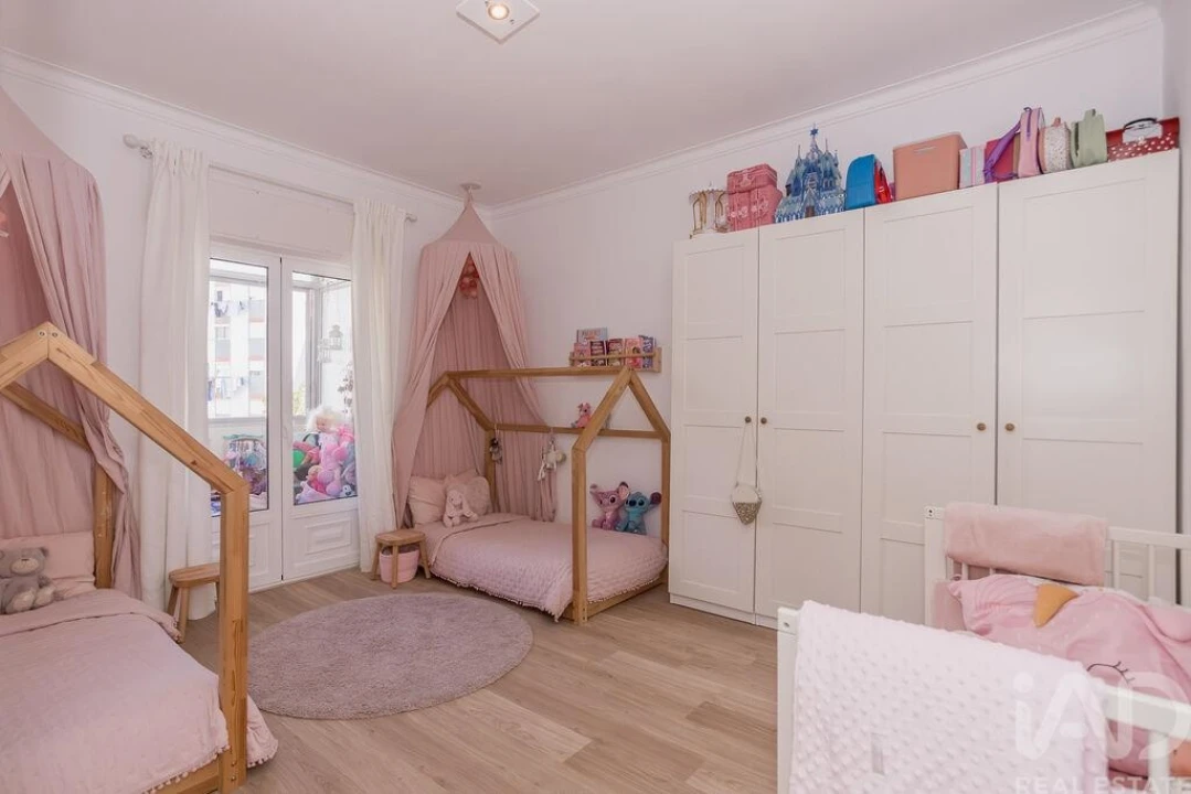 Apartamento T3 para Venda em Ramada e Caneças Foto 21