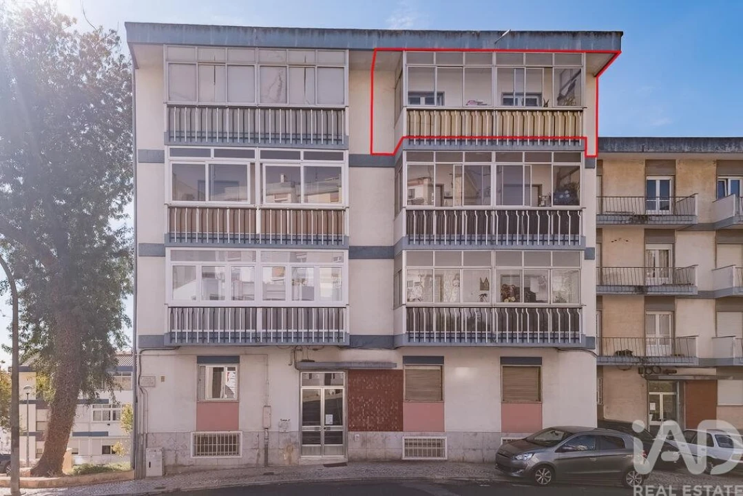 Apartamento T3 para Venda em Ramada e Caneças Foto 29