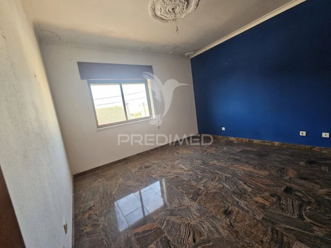 Apartamento T4 para Venda em Gaio-Rosário e Sarilhos Pequenos Foto 15