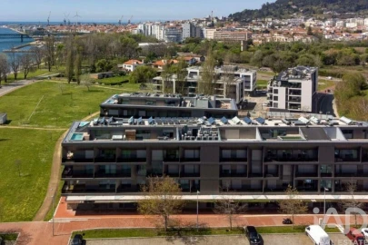 Apartamento T3 para Venda em Subportela, Deocriste e Portela Susã