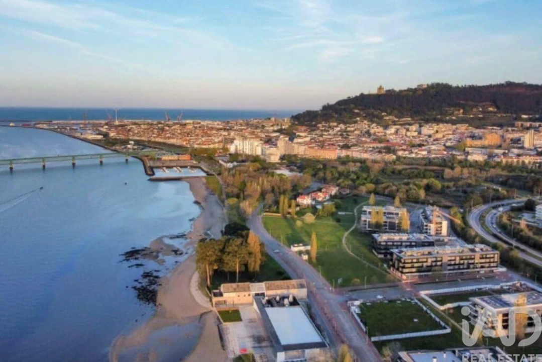 Apartamento T3 para Venda em Subportela, Deocriste e Portela Susã Foto 4