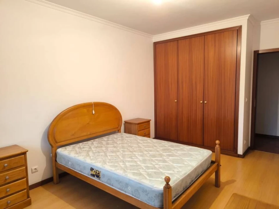 Apartamento T2 para Venda em Sangalhos Foto 8