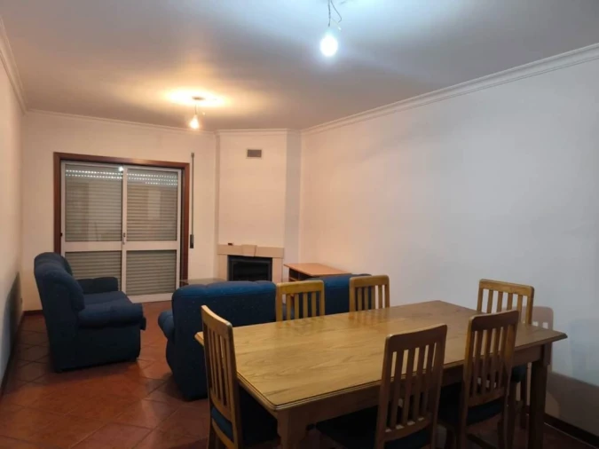 Apartamento T2 para Venda em Sangalhos Foto 3