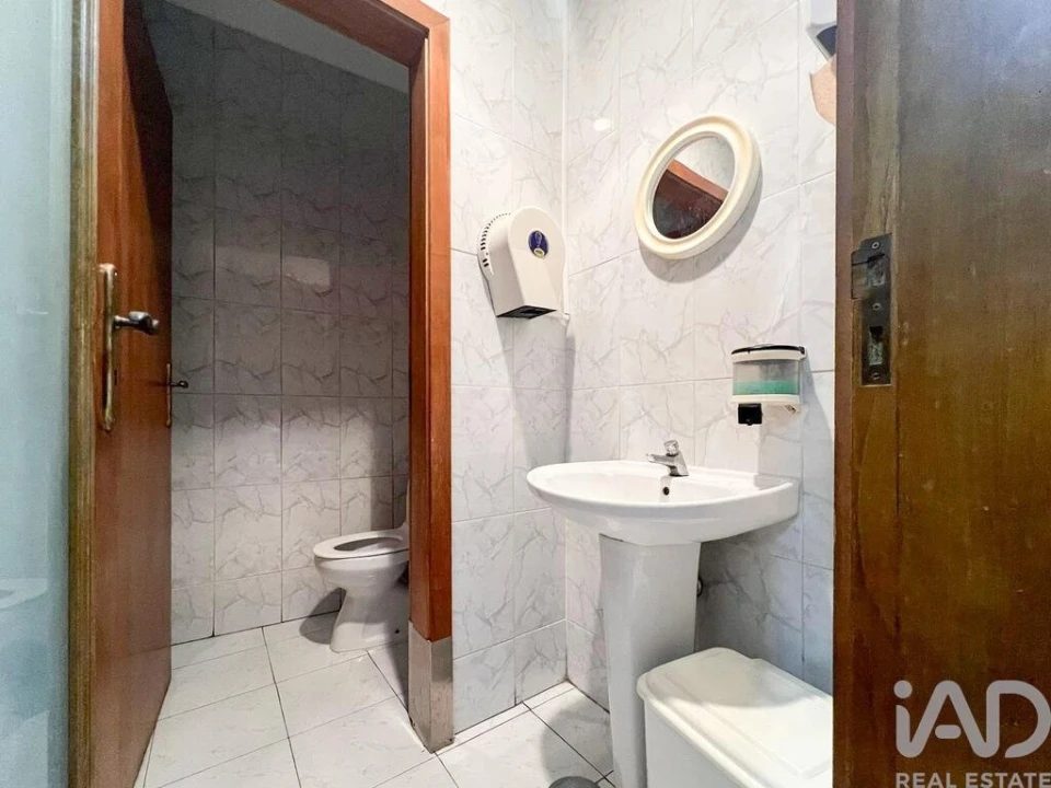 Loja para Venda em Cedofeita, Santo Ildefonso, Sé, Miragaia, São Nicolau e Vitória Foto 17