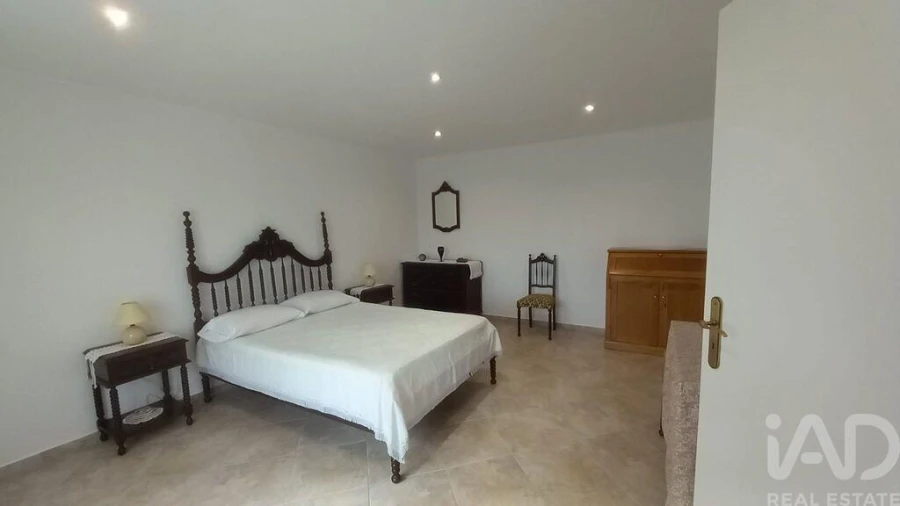 Moradia T4 para Venda em Salvador, Vila Fonche e Parada Foto 13