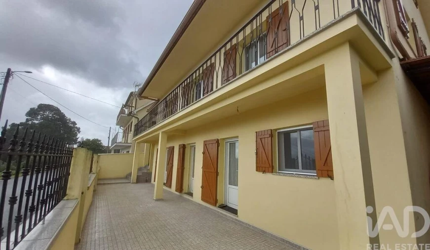 Moradia T4 para Venda em Salvador, Vila Fonche e Parada Foto 2