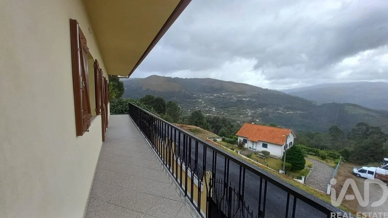 Moradia T4 para Venda em Salvador, Vila Fonche e Parada Foto 17