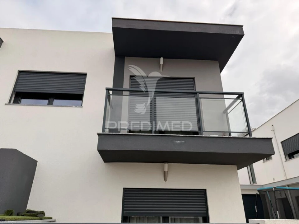 Moradia T4 para Venda em Fernao Ferro Foto 19