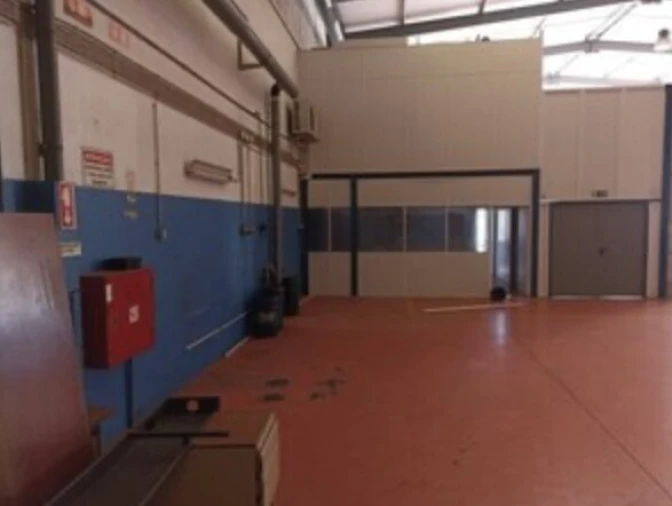 Armazém para Arrendamento em Sacavém e Prior Velho Foto 4