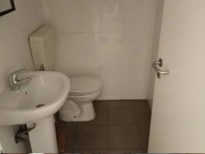 Armazém para Arrendamento em Sacavém e Prior Velho Foto 11