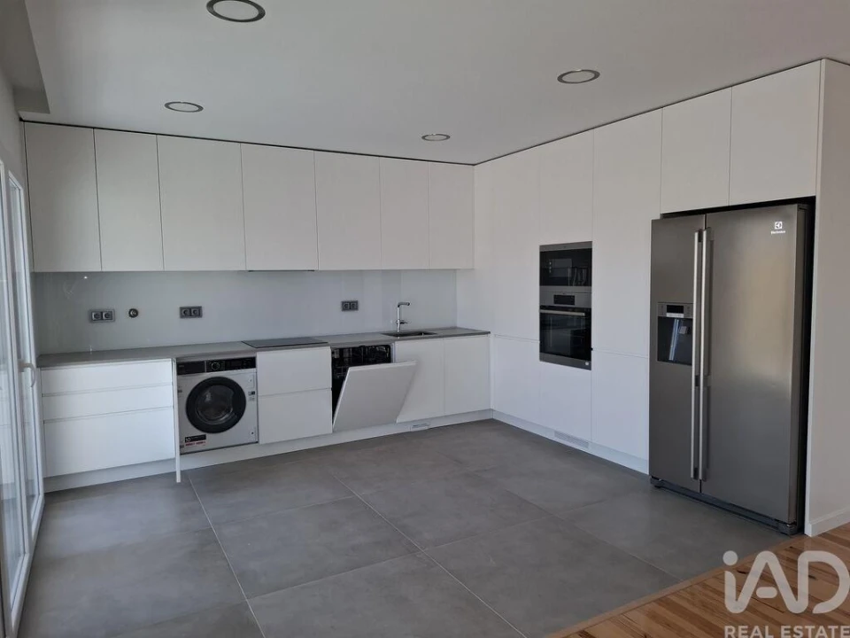 Apartamento T4 para Venda em Cascais e Estoril Foto 34