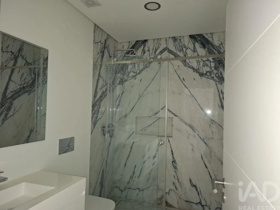 Apartamento T4 para Venda em Cascais e Estoril Foto 40