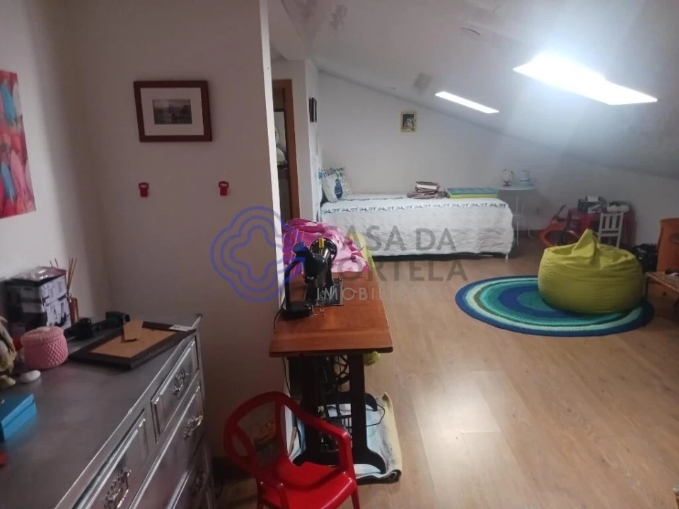 Moradia T4 para Venda em Peral Foto 25