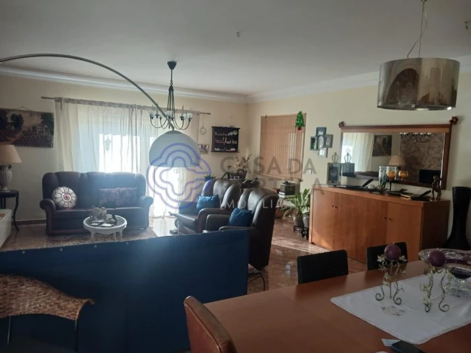 Moradia T4 para Venda em Peral Foto 17