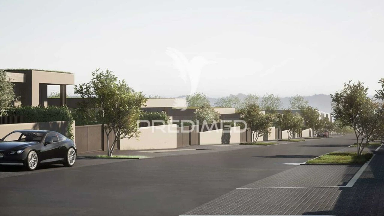 Moradia T4 para Venda em Soutelo Foto 13