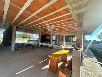 Moradia T4 para Venda em Soutelo