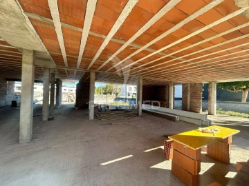 Moradia T4 para Venda em Soutelo