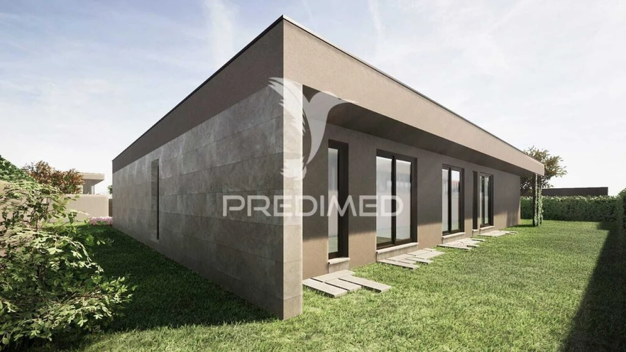 Moradia T4 para Venda em Soutelo Foto 12