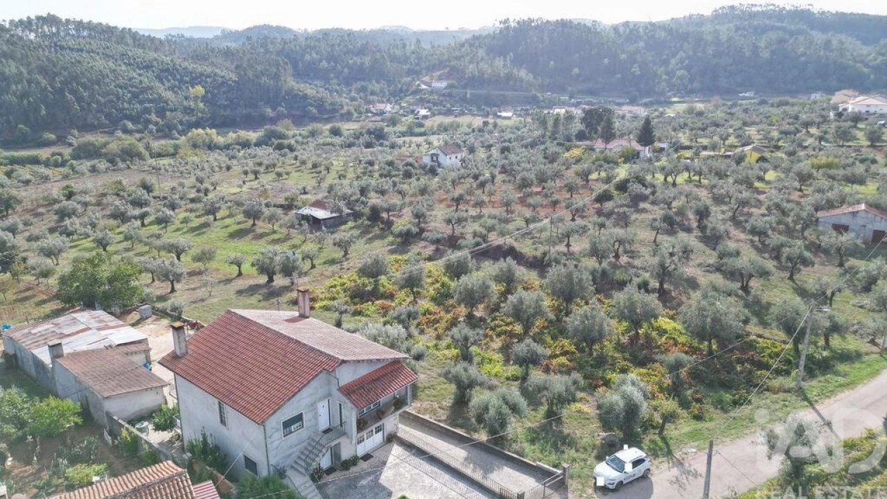 Terreno para Venda em Podentes Foto 10