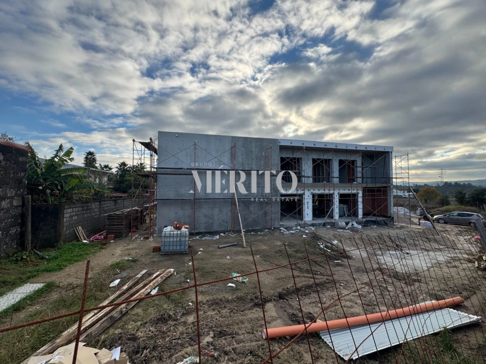 Apartamento T1 para Venda em Galegos (Santa Maria) Foto 8