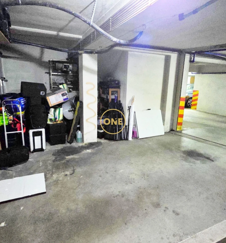 Garagem para Venda em Bougado (São Martinho e Santiago) Foto 5