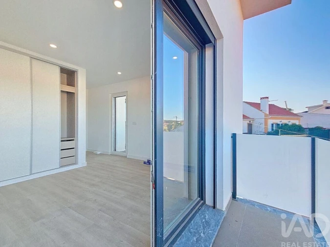 Apartamento T2 para Venda em Santa Maria, São Pedro e Matacães Foto 24