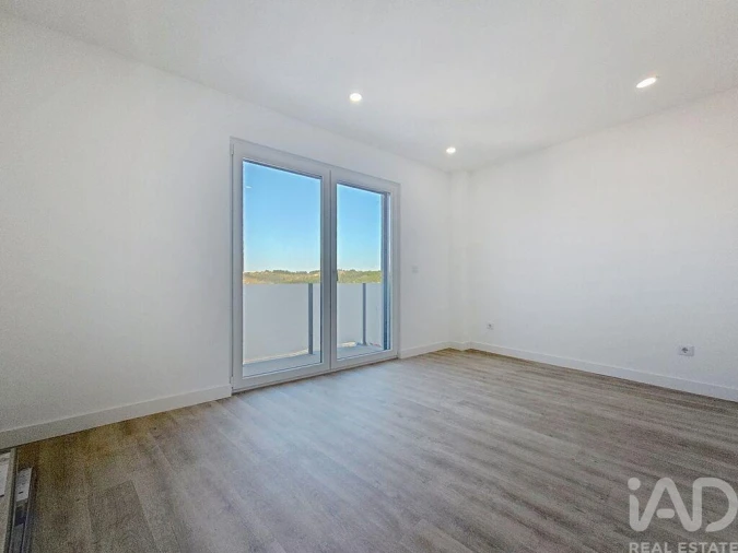 Apartamento T2 para Venda em Santa Maria, São Pedro e Matacães Foto 22