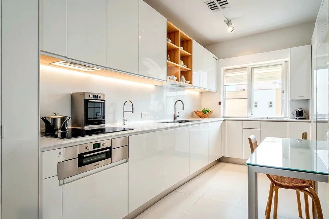 Apartamento T3 para Venda em Quelfes Foto 1