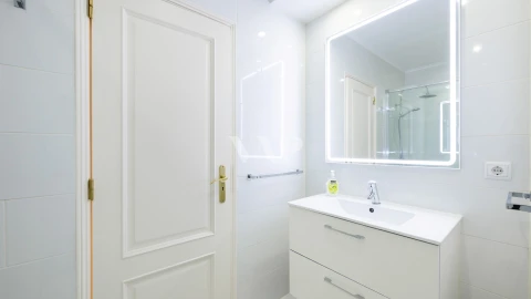 Apartamento T4 para Venda em Quarteira