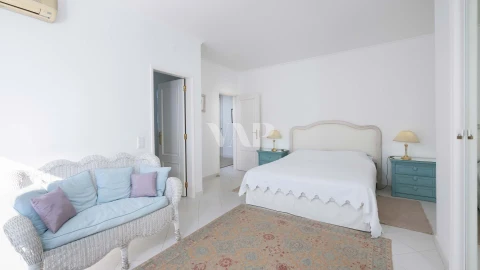 Apartamento T4 para Venda em Quarteira