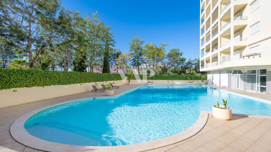 Apartamento T4 para Venda em Quarteira Foto 31