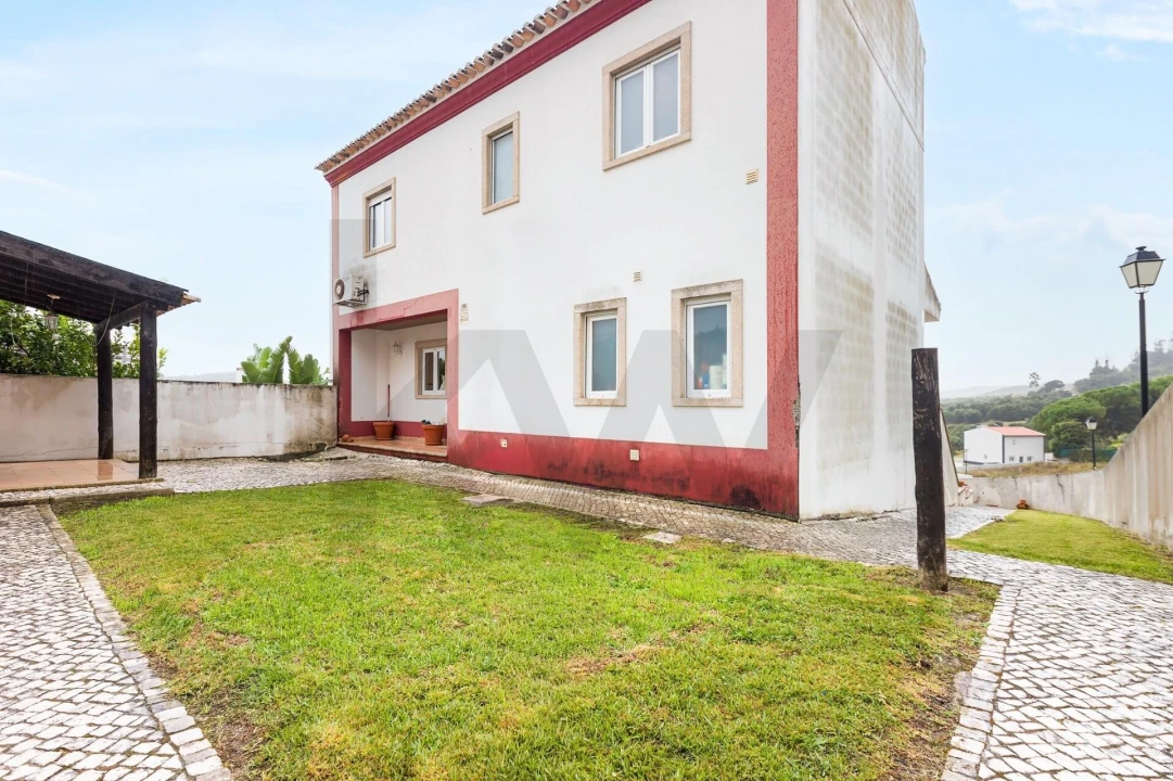 Moradia T3 para Venda em Lamas e Cercal Foto 23