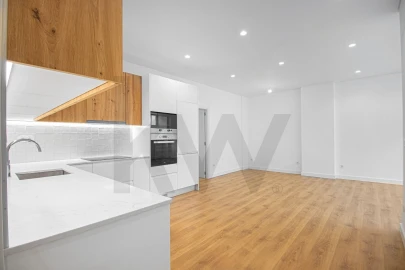 Apartamento T2 para Venda em Areeiro