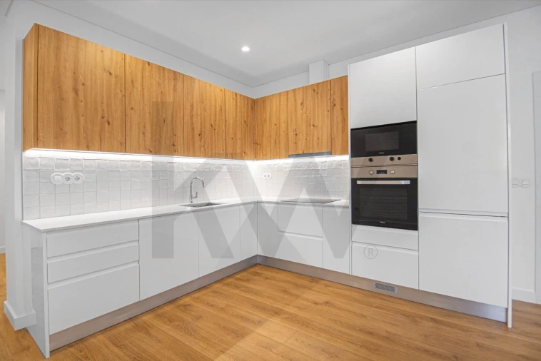 Apartamento T2 para Venda em Areeiro Foto 5
