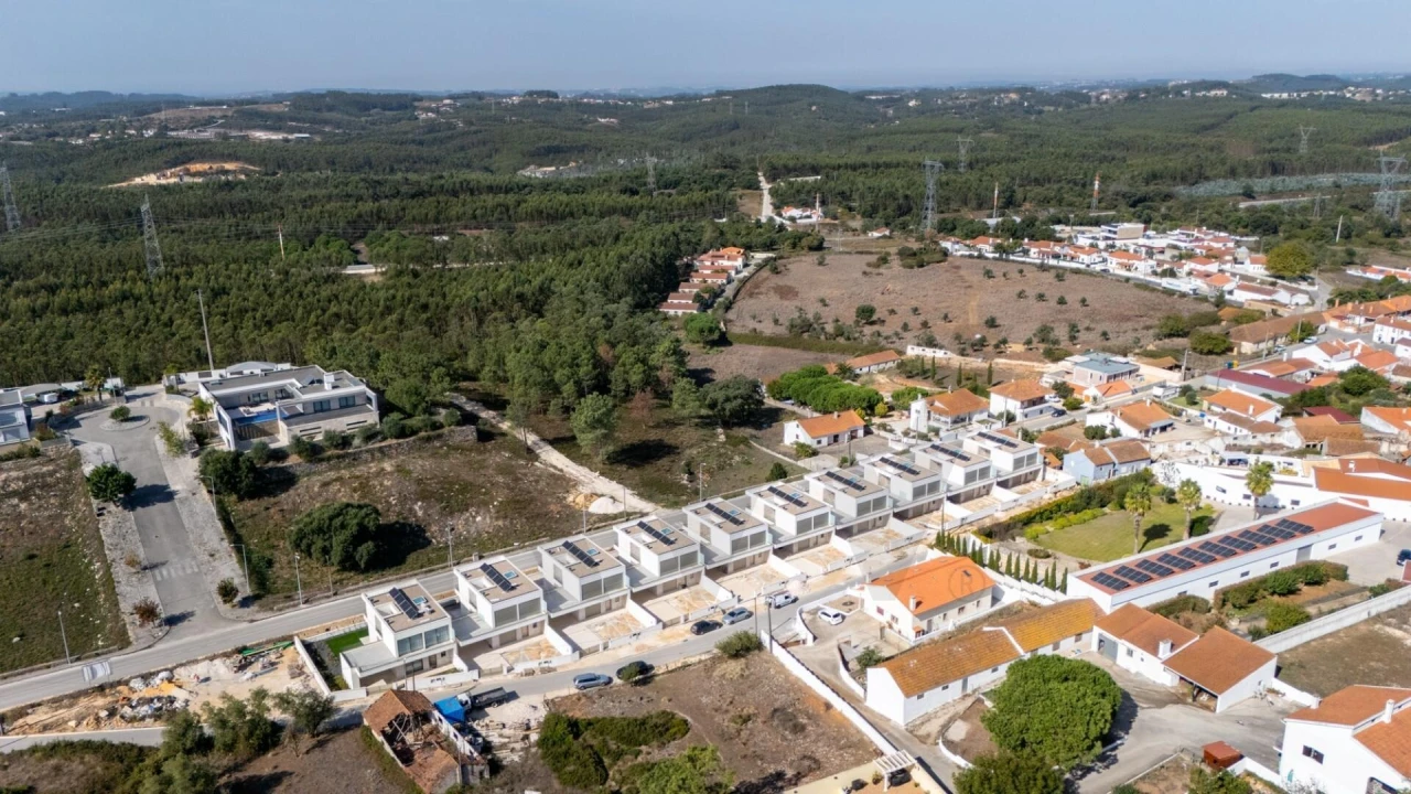 Moradia T3 para Venda em Rio Maior Foto 45