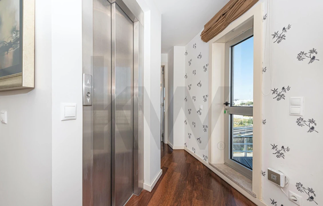 Apartamento T4 para Venda em Parque das Nações Foto 39