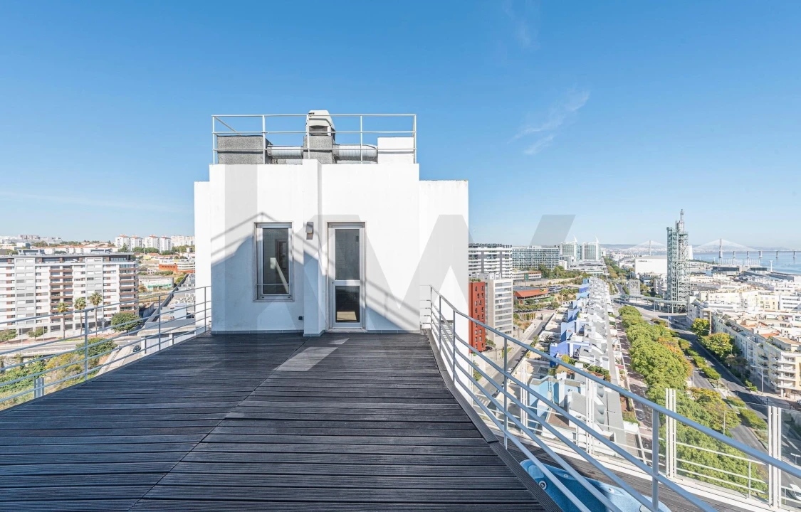 Apartamento T4 para Venda em Parque das Nações Foto 33