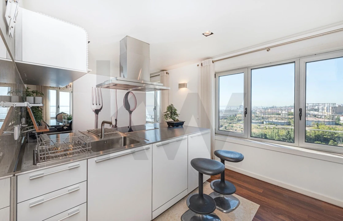 Apartamento T4 para Venda em Parque das Nações Foto 14