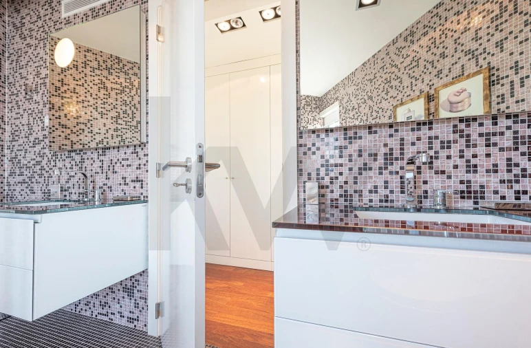 Apartamento T4 para Venda em Parque das Nações Foto 30