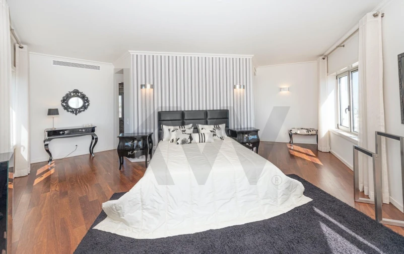 Apartamento T4 para Venda em Parque das Nações Foto 43