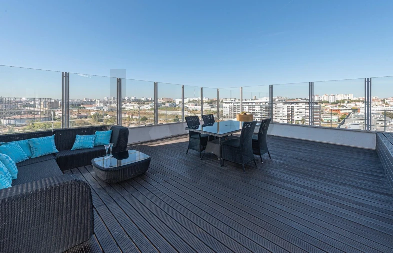 Apartamento T4 para Venda em Parque das Nações Foto 21