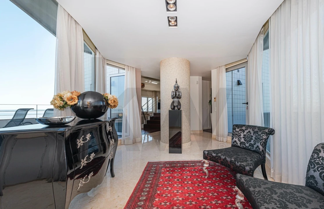 Apartamento T4 para Venda em Parque das Nações Foto 3