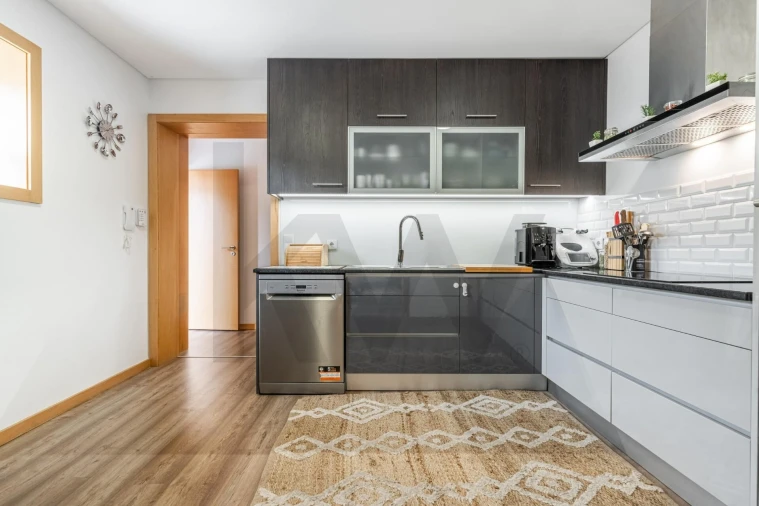 Moradia T3 para Venda em Grijó e Sermonde Foto 9