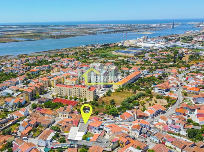 Moradia T3 para Venda em Vila Verde Foto 19